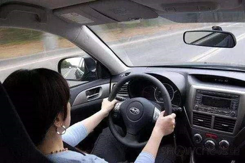 西安汽車陪練,輕松上路汽車陪練,陪練,陪駕,西安輕松上路汽車陪練公司