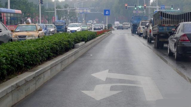 西安汽車(chē)陪練,拿到駕照不會(huì)開(kāi)車(chē),西安汽車(chē)駕陪,西安陪練公司陪練,西安陪練公司陪駕,西安輕松上路汽車(chē)陪練公司